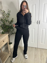 Load image into Gallery viewer, Blackout Comfort Top &amp; Pants Activewear Set
