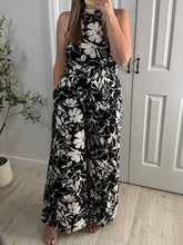 Load image into Gallery viewer, Monroe Floral Top &amp; Pants Set
