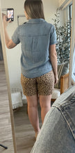 Load image into Gallery viewer, Harper Denim Wash Top

