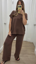 Load image into Gallery viewer, Espresso Lounge Top &amp; Pants Set
