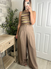 Load image into Gallery viewer, Forest Luxe Top &amp; Pants Set
