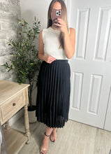 Load image into Gallery viewer, Maple Moon Pleated Skirt
