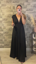 Load and play video in Gallery viewer, Twisted Soul Black Maxi Dress
